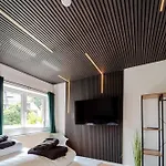 Apartament Unique Finken